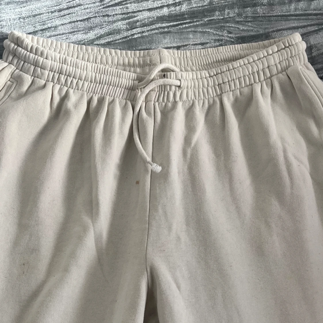Beige mjukisbyxor  - 90