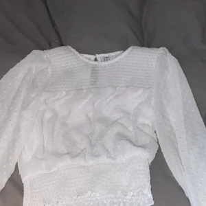 Vit blus  - Super fin blus! 