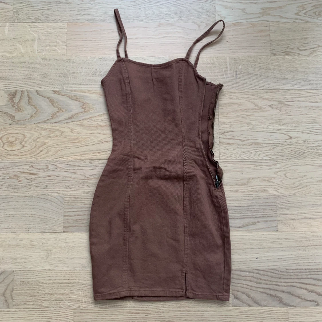 Brun jeansklänning - H&M