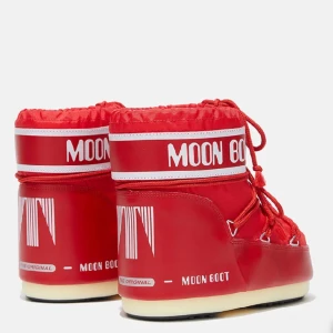 Mooonboots - Säljer mina moonboots, knappt använda Skönaste skorna!!! Och dessutom fett balla 