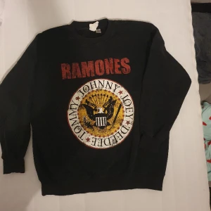 Sweatshirt  - Oversized 