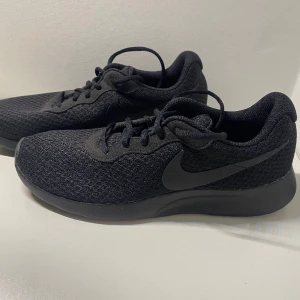 Nike skor  - Helt nya 