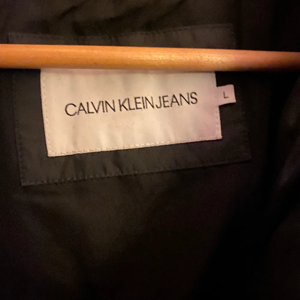 Vinterjacka för män från Calvin Klein. Jackor.