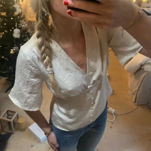 Topp - SUPER snygg blus/ blus