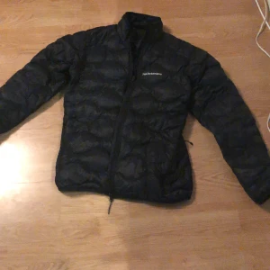 Peak performance  - Snygg jacka 