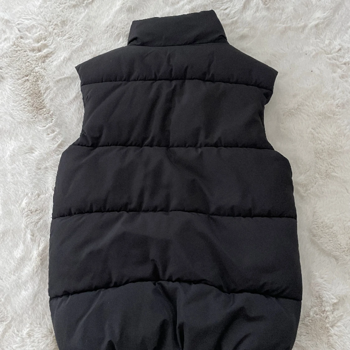 Monki väst strl XS - 91