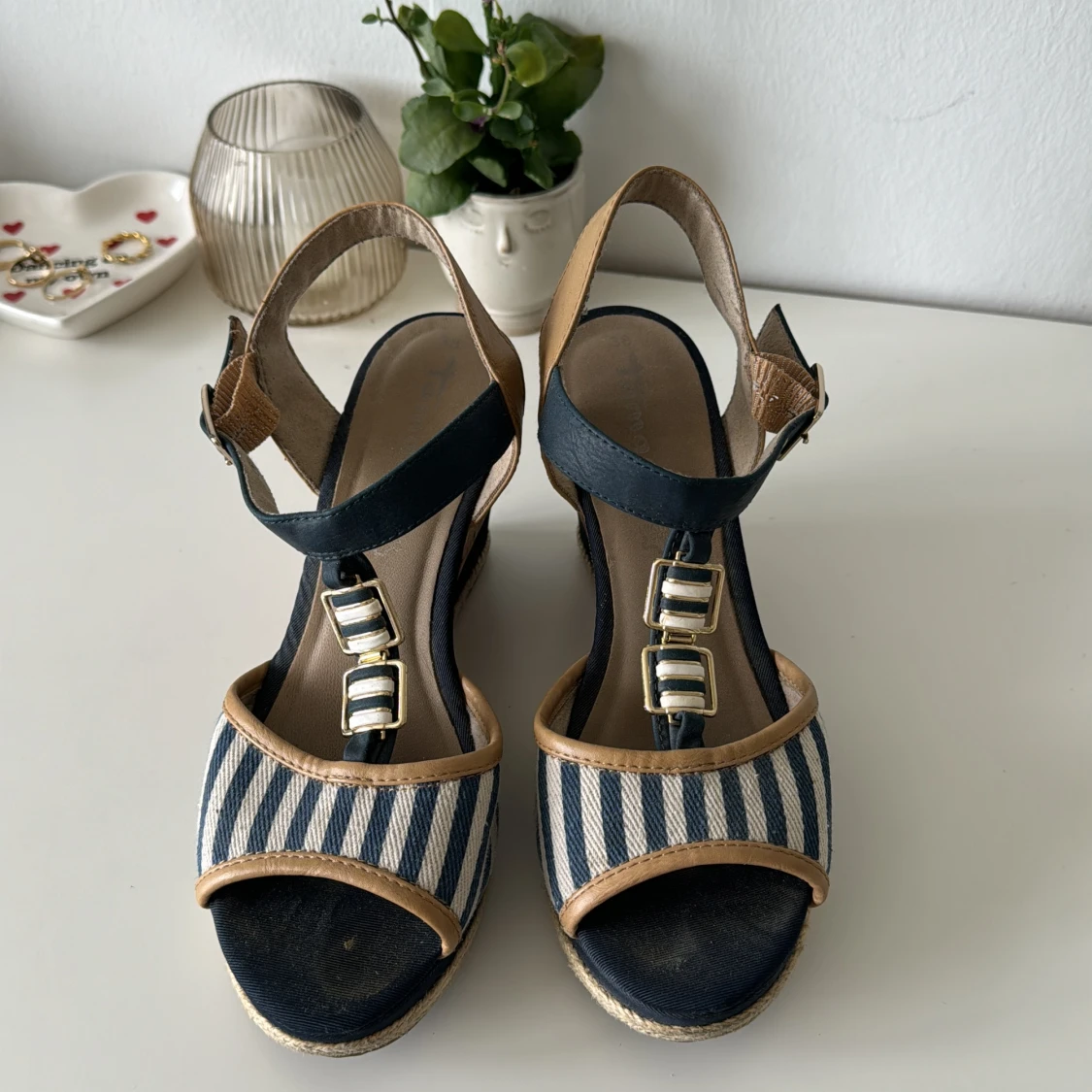 Blå randiga skor 🩷