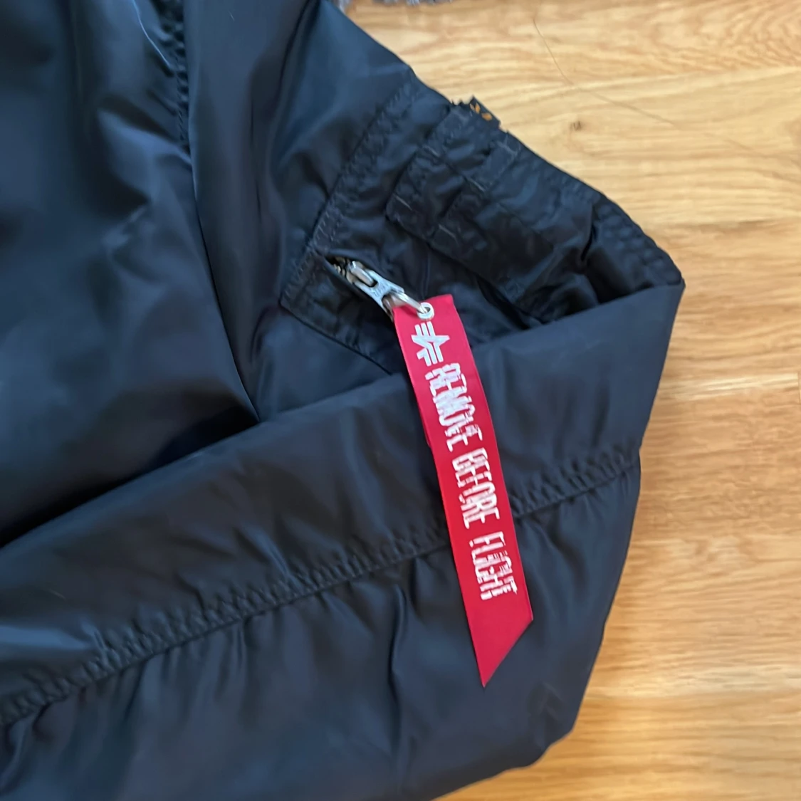 Alpha Industries, Tjockare Bomberjacka - M - 93