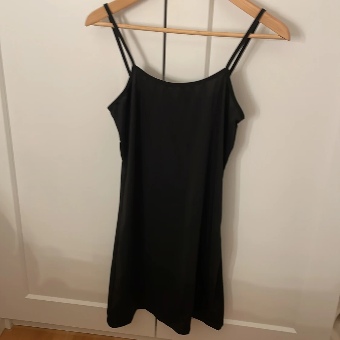 Svart klänning - 91