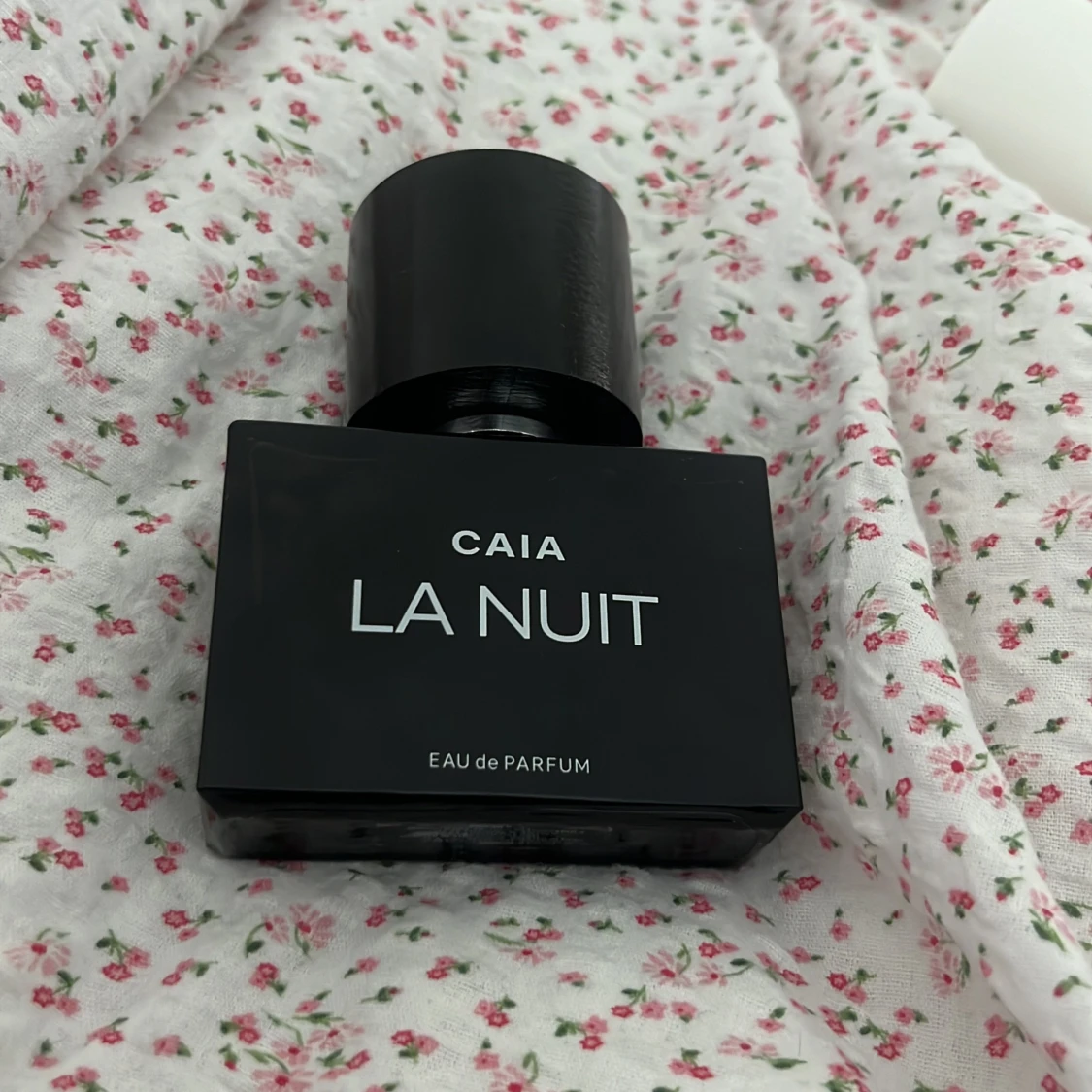 Caia perfym  - 90