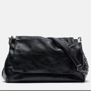 Zara väska  - Säljer min zara väska , nyskick 💕