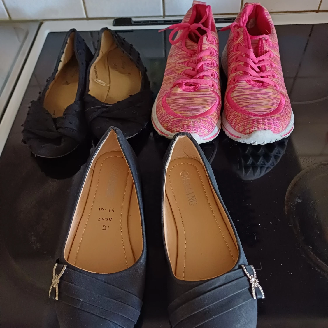 Skor i olika strl 34-36 - 90