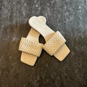 Tofflor asos - Stl 39/40