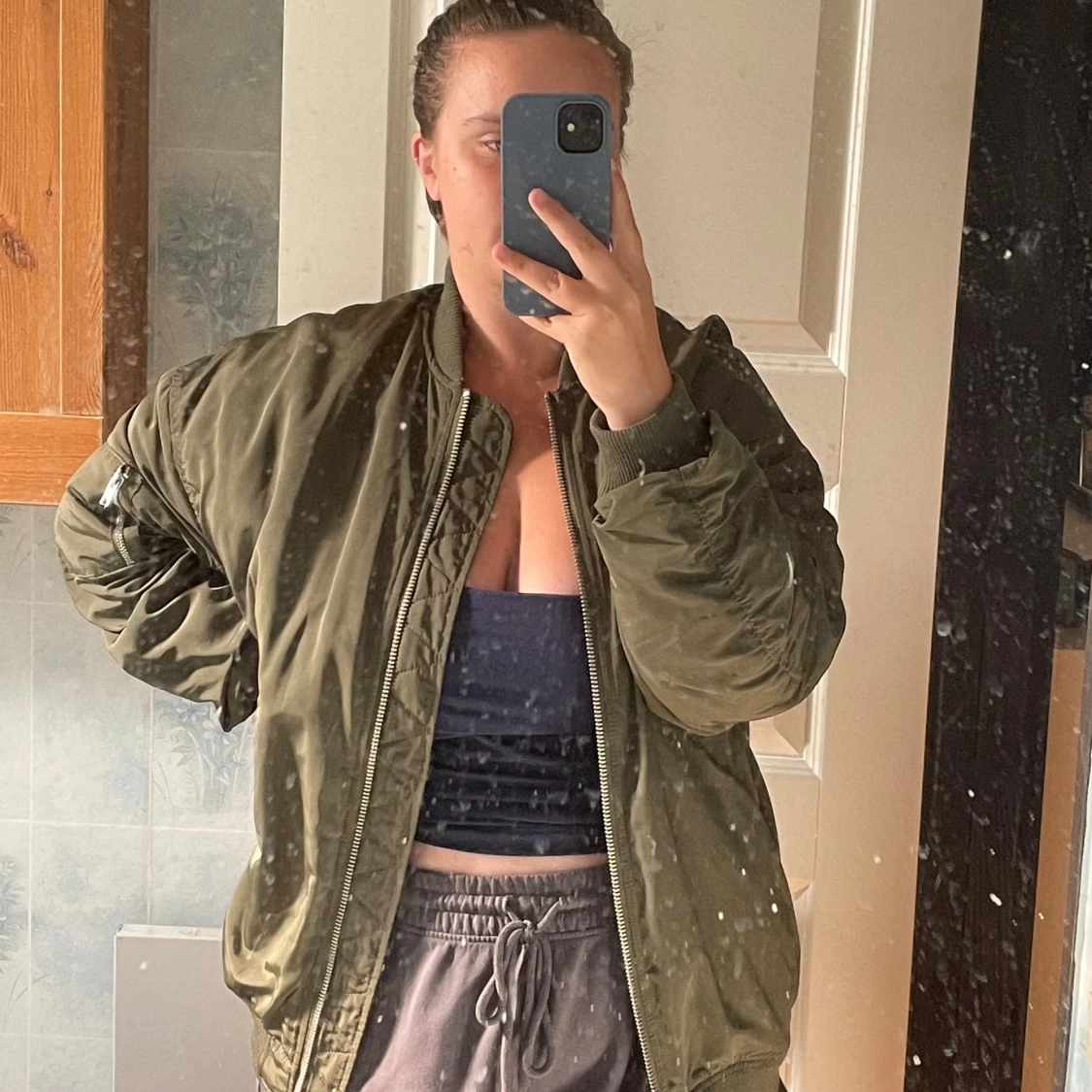 Grön bomberjacka - 91