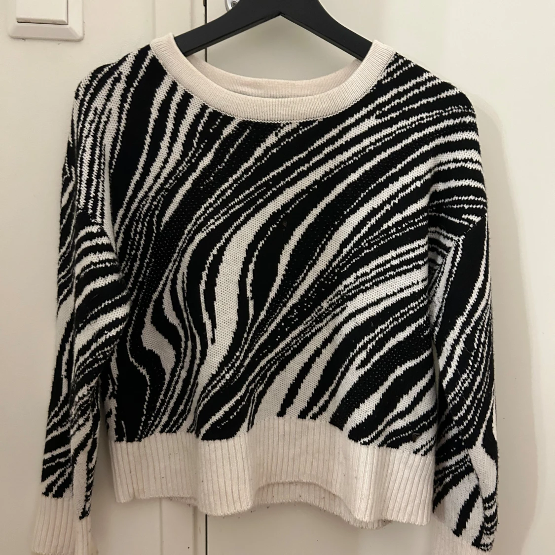 Mönstrad tröja - 90
