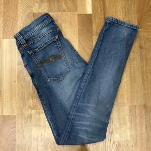 Jag säljer nu mina helt nya Nudie jeans har knappt använd dem jag säljer dessa för dem passa mig inte! - Laidback