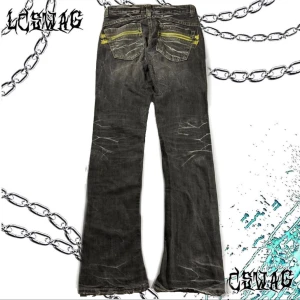 Japanese Flare Jeans - MÅTT I SISTA BILDEN. Fett snygga jeans med fett snygg wash😛 Förmodligen använda av snubben som hade dom i japan innan men dom är fortfarande som nya💯 Hmu