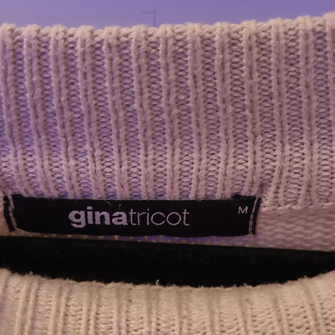 Stickad tröja  - 90