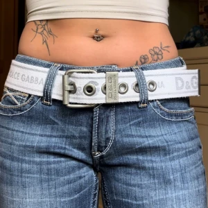 Dolce & Gabbana skärp - Supersnyggt men tyvärr för stort för mig 112 cm