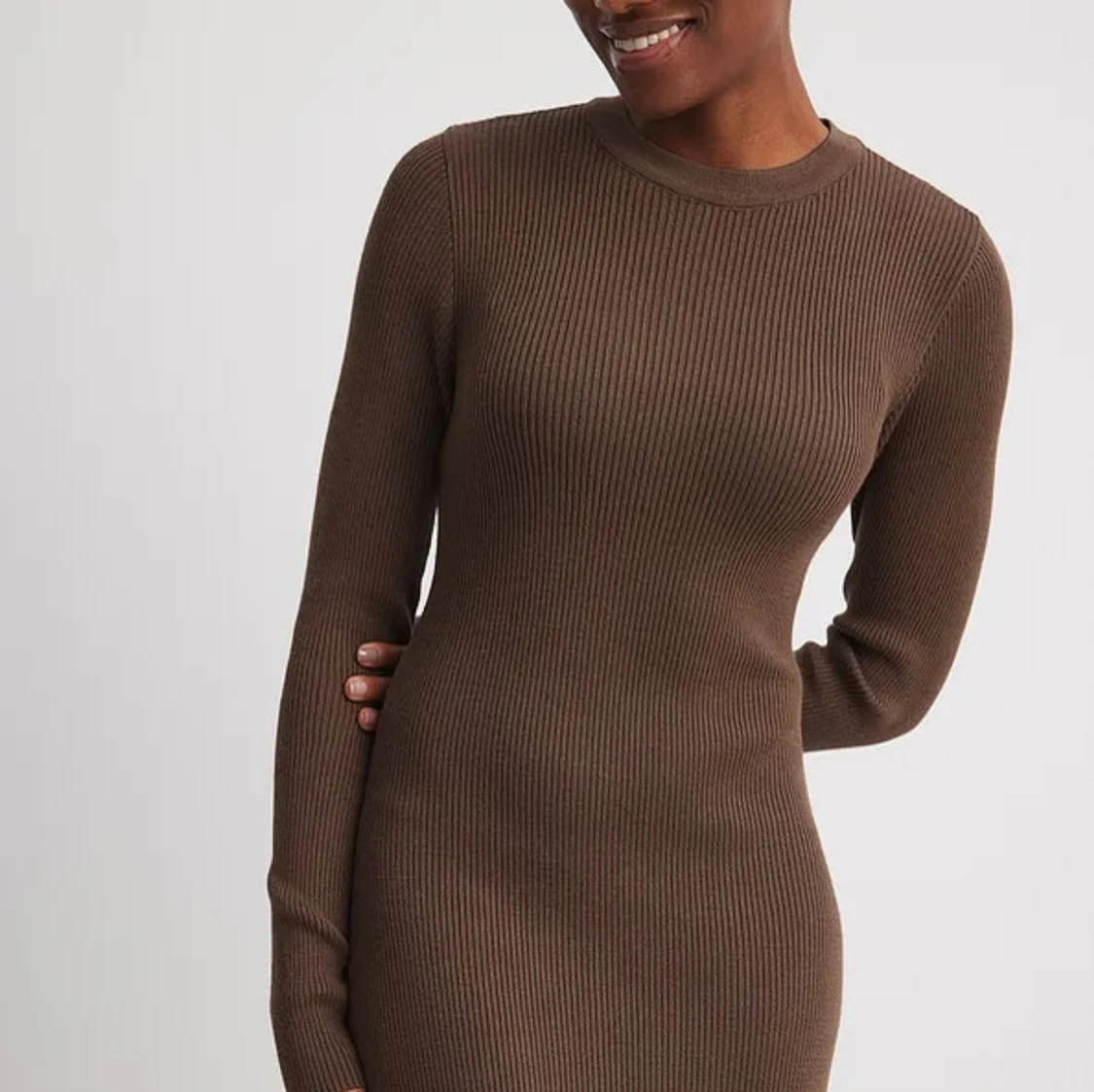 Ribbed knitted midi dress - NA-KD