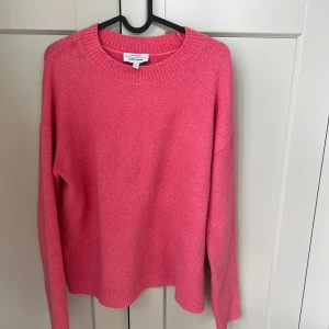 Stickad tröja  - & other stories Fint använt skick 