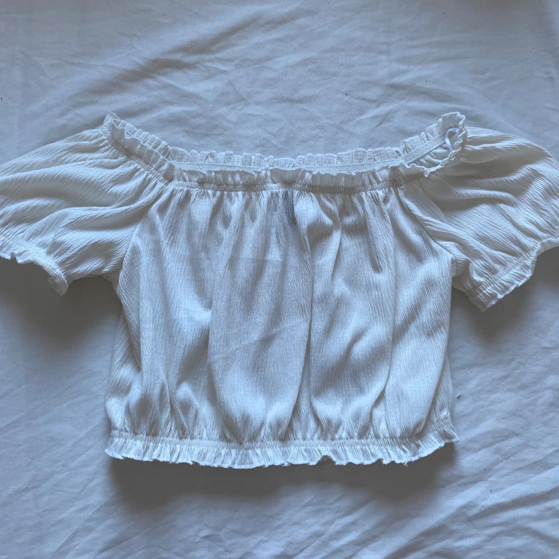 Vit off-shoulder topp - 90