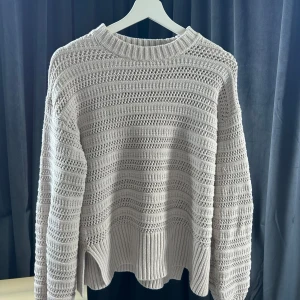 Hålig tjöja - Fräsch, lite stor i storleken💕