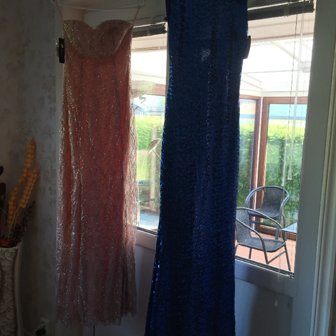 Fest klänningar - 90