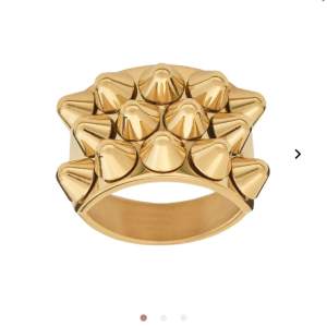 Jättefin Edblad ring i guld i storlek L (18,5 mm) jättefint skick knappt använda 