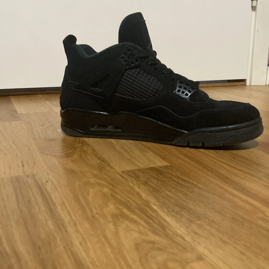 Air Jordan 4 - Black Cat - 91