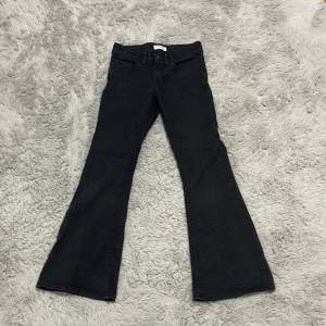 Flare Jeans.  Stl. 140/9-10 år