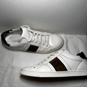 Fendi skor - Bra skick