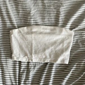 Vit tub top - Bra skick