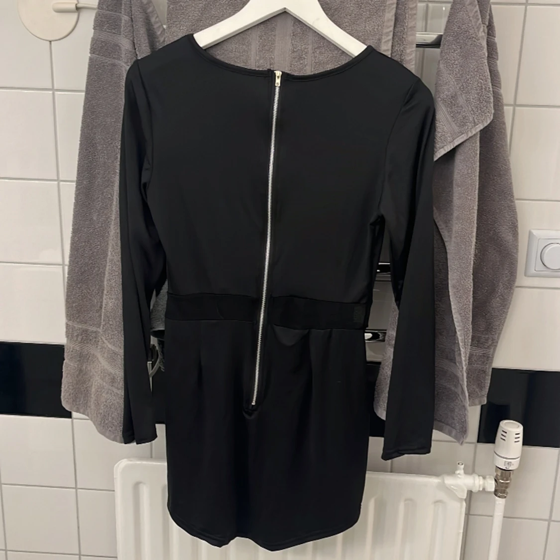 Svart klänning - 91