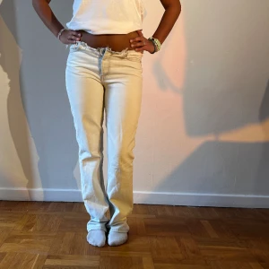 Lågmidjade jeans  - Ljusa jeans, Lågmidjade 