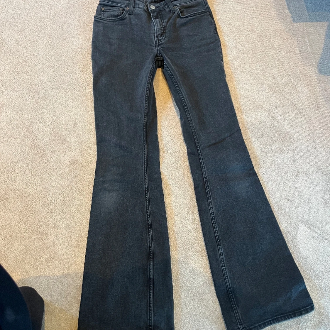 Lågmidjade bootcut Jeans 