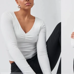 Vit topp - Vit tröja från Gina Tricot! Knappt använd så fint skick 💗💞💗slutsåld