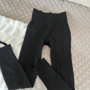 Träningstights  - Träningstights från Björn Borg🥰