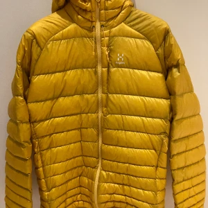 Haglöfs jacka - Storlek L men sitter som M