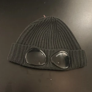 C.p. Company mössa - Säljer min c.p. Company mössa