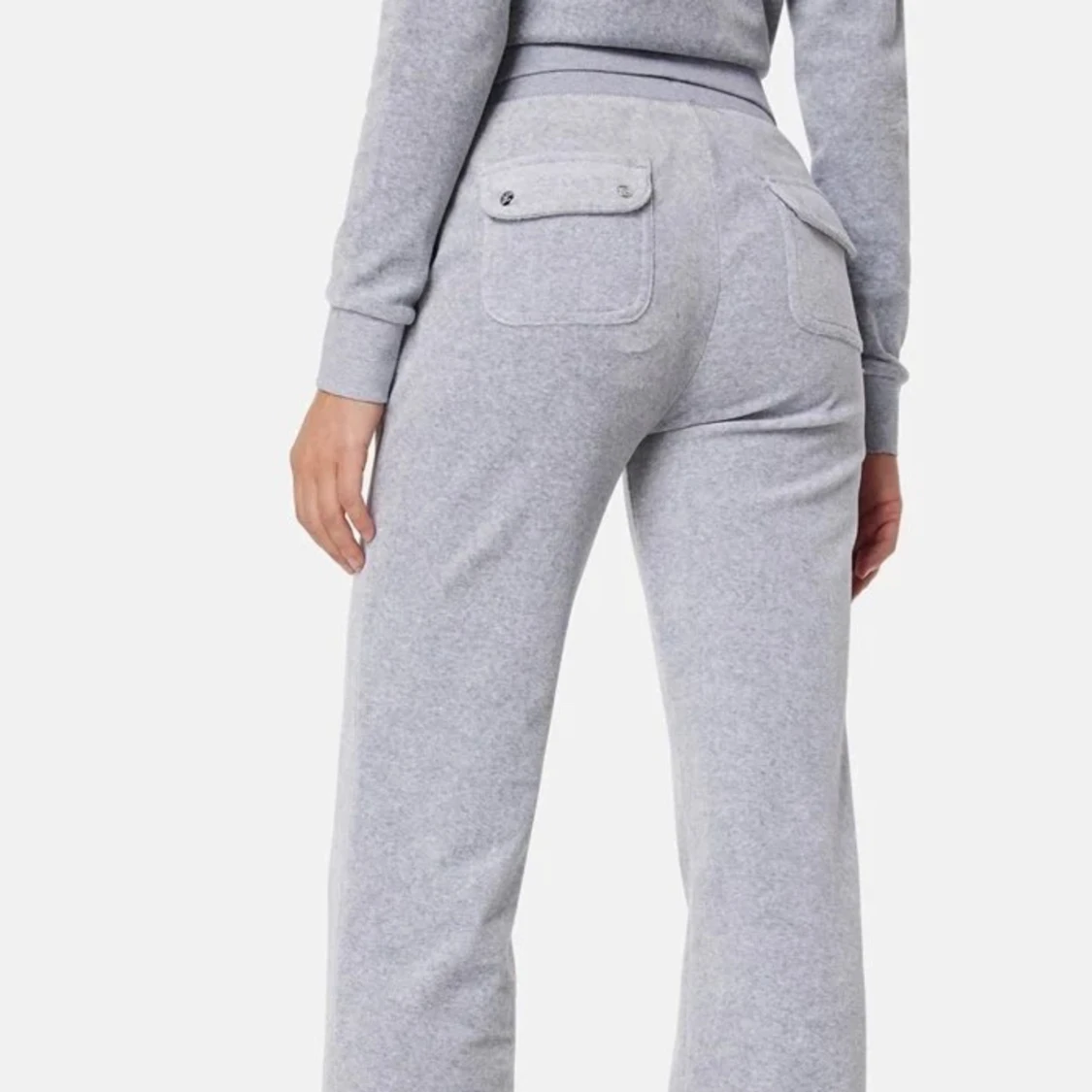 gråa juciy byxor för bra pris  - 90