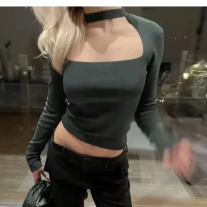 Supersnygg tröja  - Säljer min fina zara tröja som tyvärr inte kommer till användning 