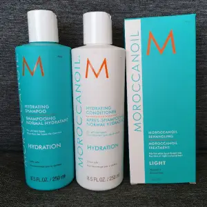 Helt Nya och Oanvända Produkter  Moroccanoil Hydration Shampoo 250ml Moroccanoil Hydration Balsam 250ml Moroccanoil Treatment Light 100ml