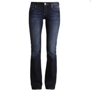 Mavi Lågmidjade Jeans - Lågmidjade bootcut jeans🤩Har sällan använts och är i bra skick, ända lilla defekten finns med på bild därav priset❤️