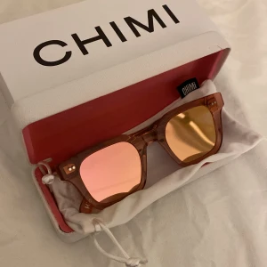 Chimi 004 guava - Säljer dessa unika chimi i modellen 004 guava💖💖i princip aldrig använda så i nyskick!!