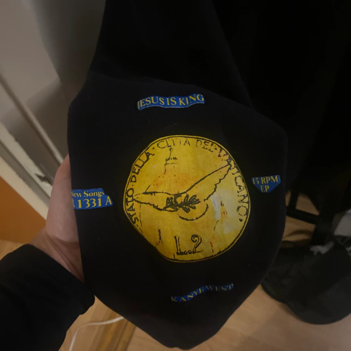 Jesus is king crewneck - 91