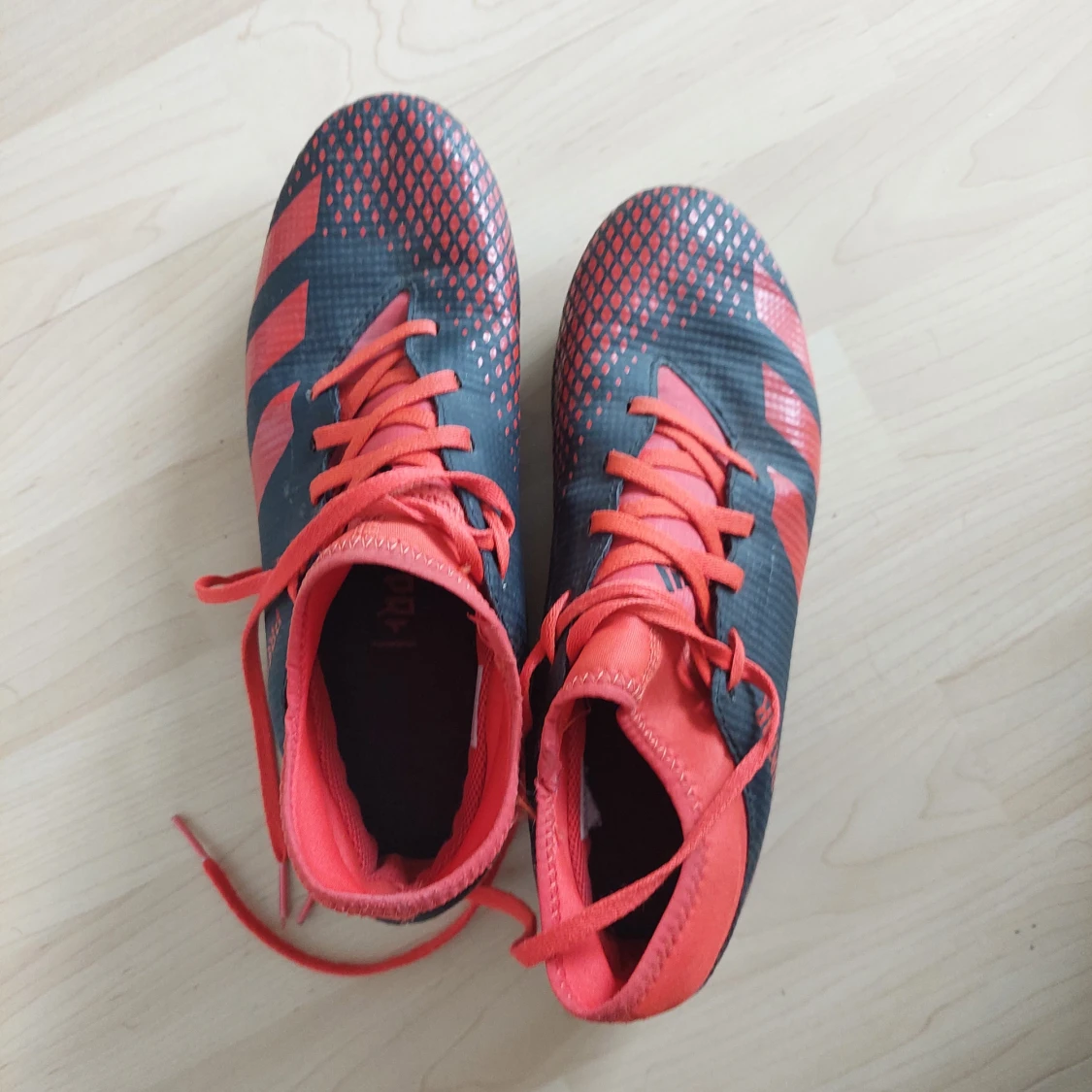 Fotbollsskor Predator - 91