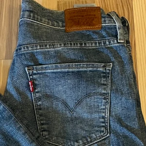 Levis jeans  - Bra skick, andvända typ en gång 
