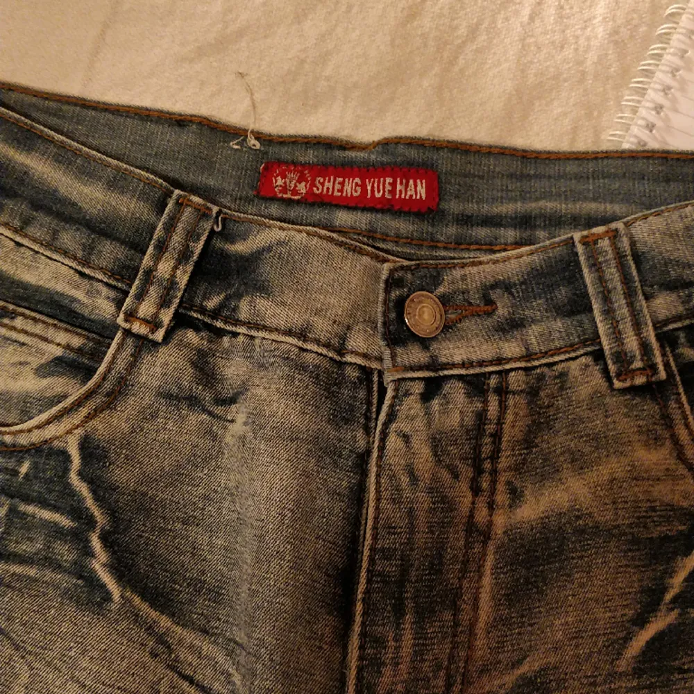 2000-tal dyrt street märke kinesiskt . Shorts.