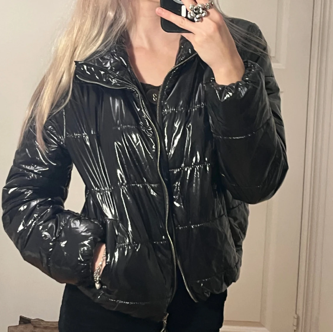 Glansig jacka - 90